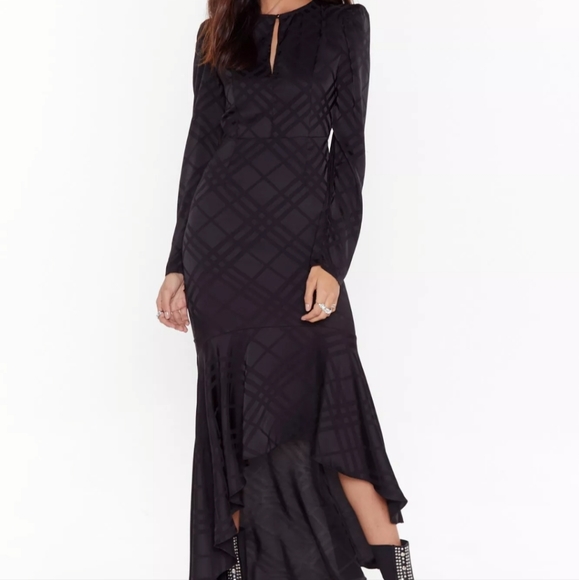 ๐ NWT Nasty Gal Allyson Collection "Not Today Satin Midi" - Picture 3 of 12